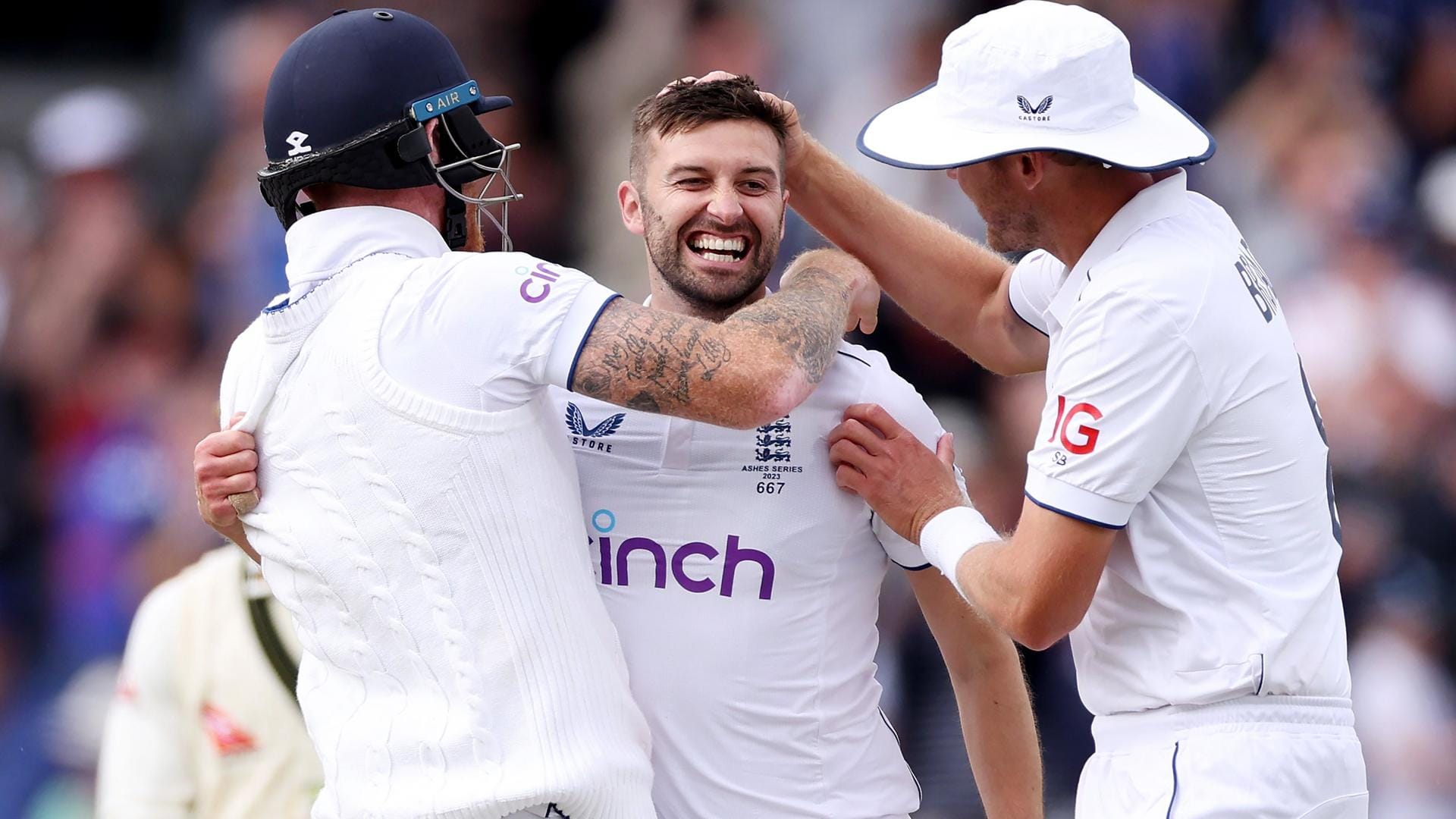 The Ashes, 3rd Test: Mark Wood takes a stunning fifer