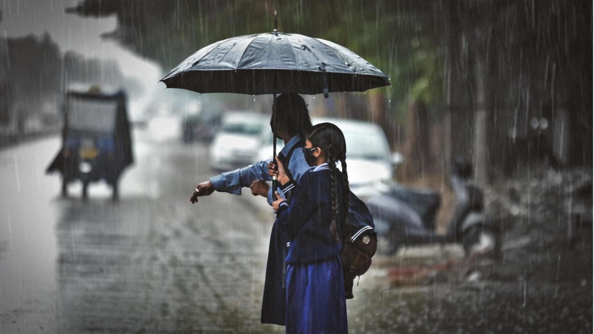 Mumbai and suburbs to receive moderate to intense rains: IMD